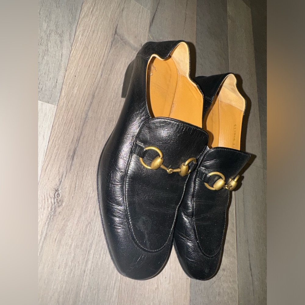 GUCCI womens Brixton loafer (37.5)